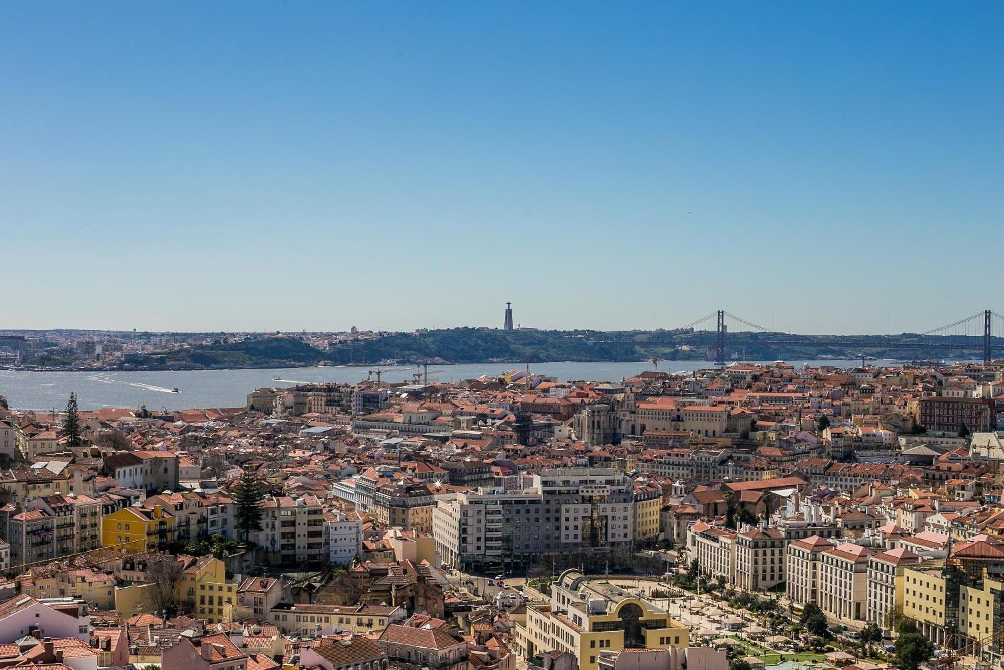Happy Stay Lisbon - Suite With A View, Private Terrace & Ac Esterno foto